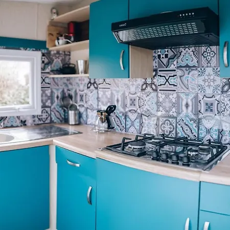 Apartment Mobilhome With Gardenbalcon - Residence With Pool Blonville-sur-Mer